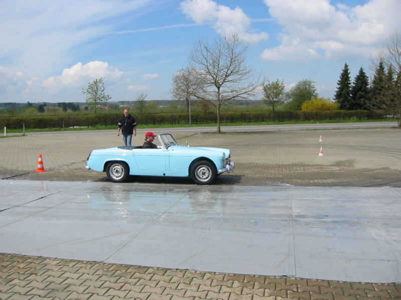 147-4754_IMG